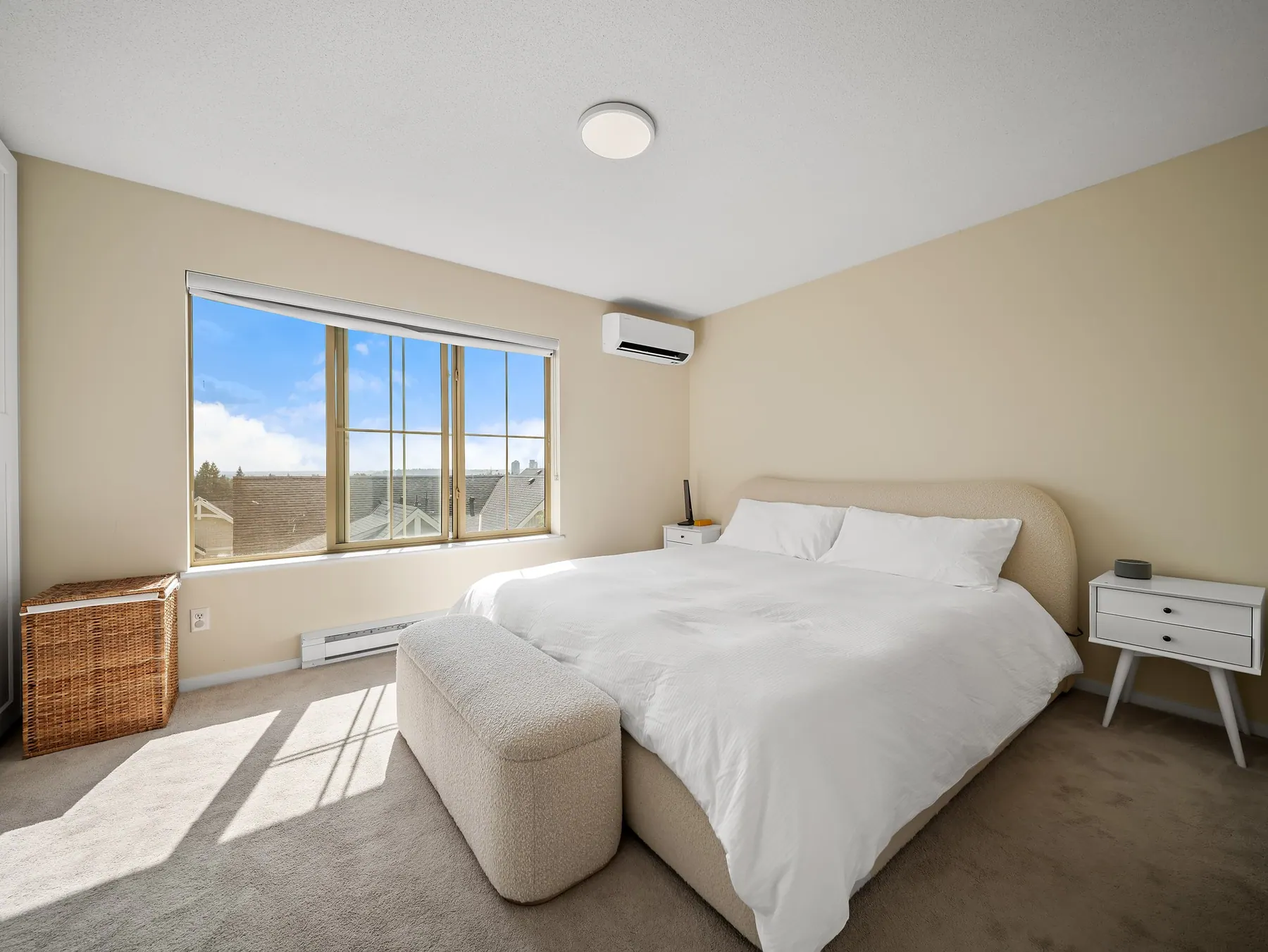 Three bedrooms up, new throughout