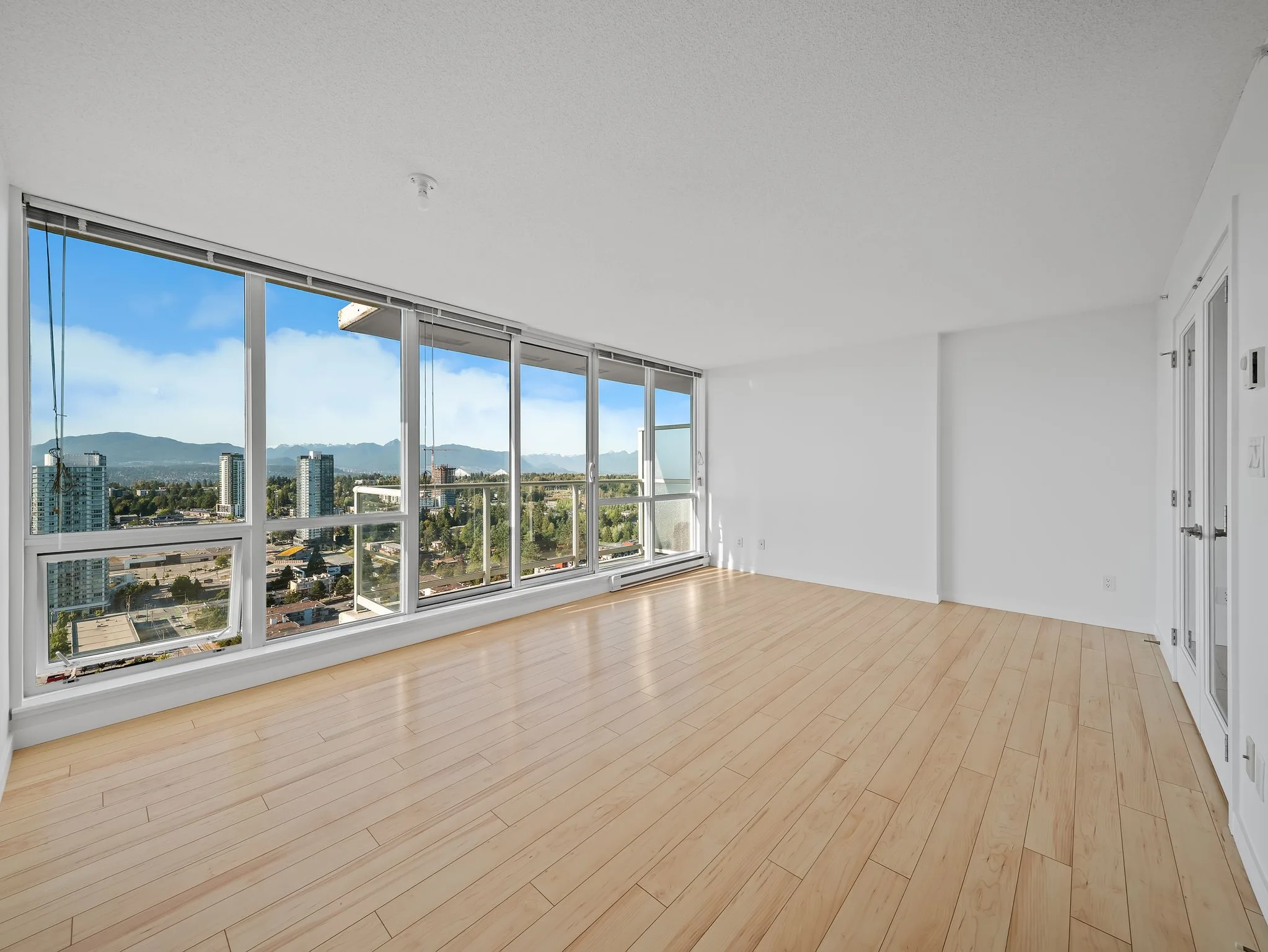 #3305 - 13688 100 Avenue
